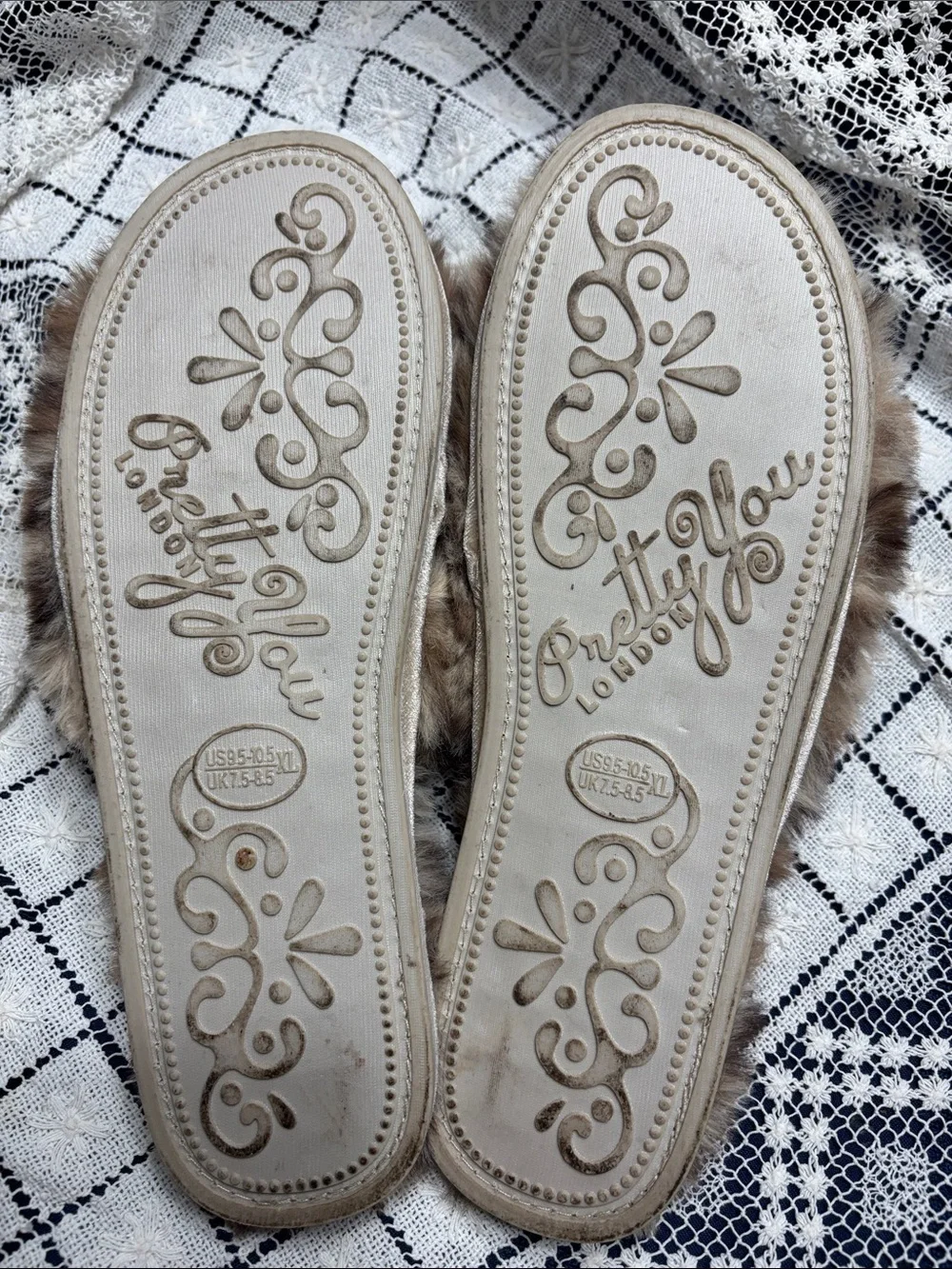Pretty You London XL Faux Fur Bow Slide Slippers in Brown Leopard